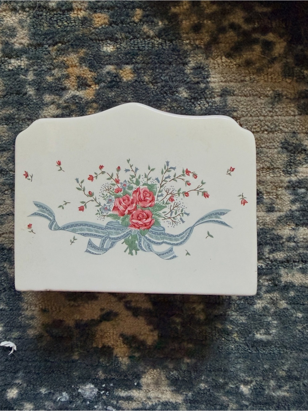 Vintage porcelain napkin holder